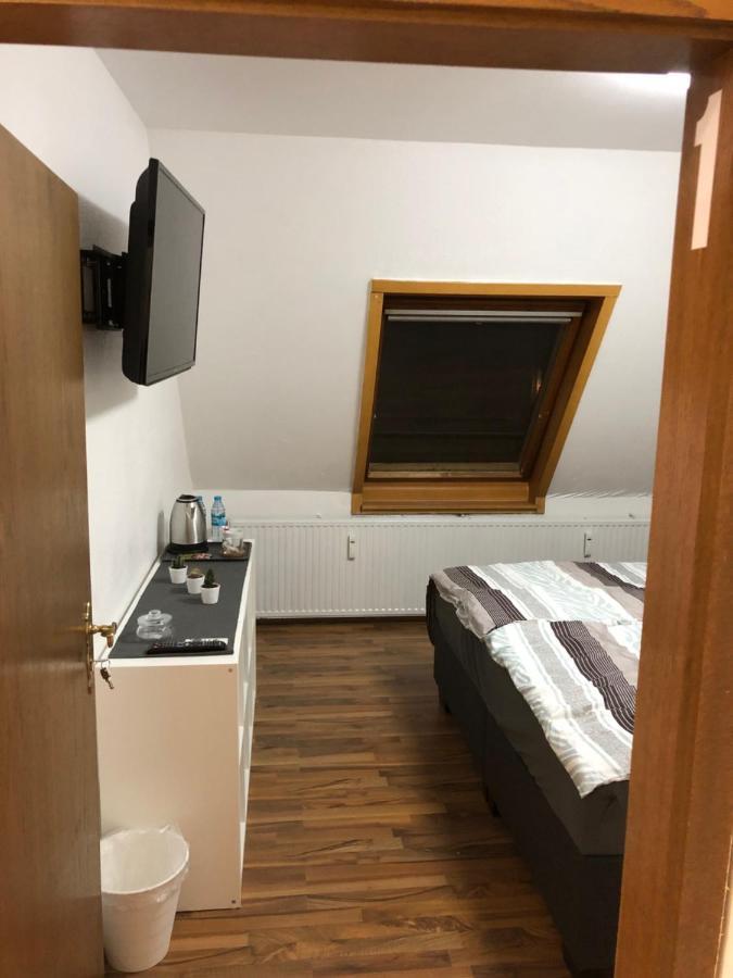 Kaiser Homestay Nürnberg Exteriör bild
